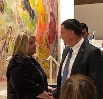 Ere-voorzitter Kouky Frohmann met Spreker van de Knesset Yuli Edelstein